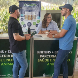 Parceira de pesquisa da Unitins apresenta benefícios da utilização de inoculante de silagem.